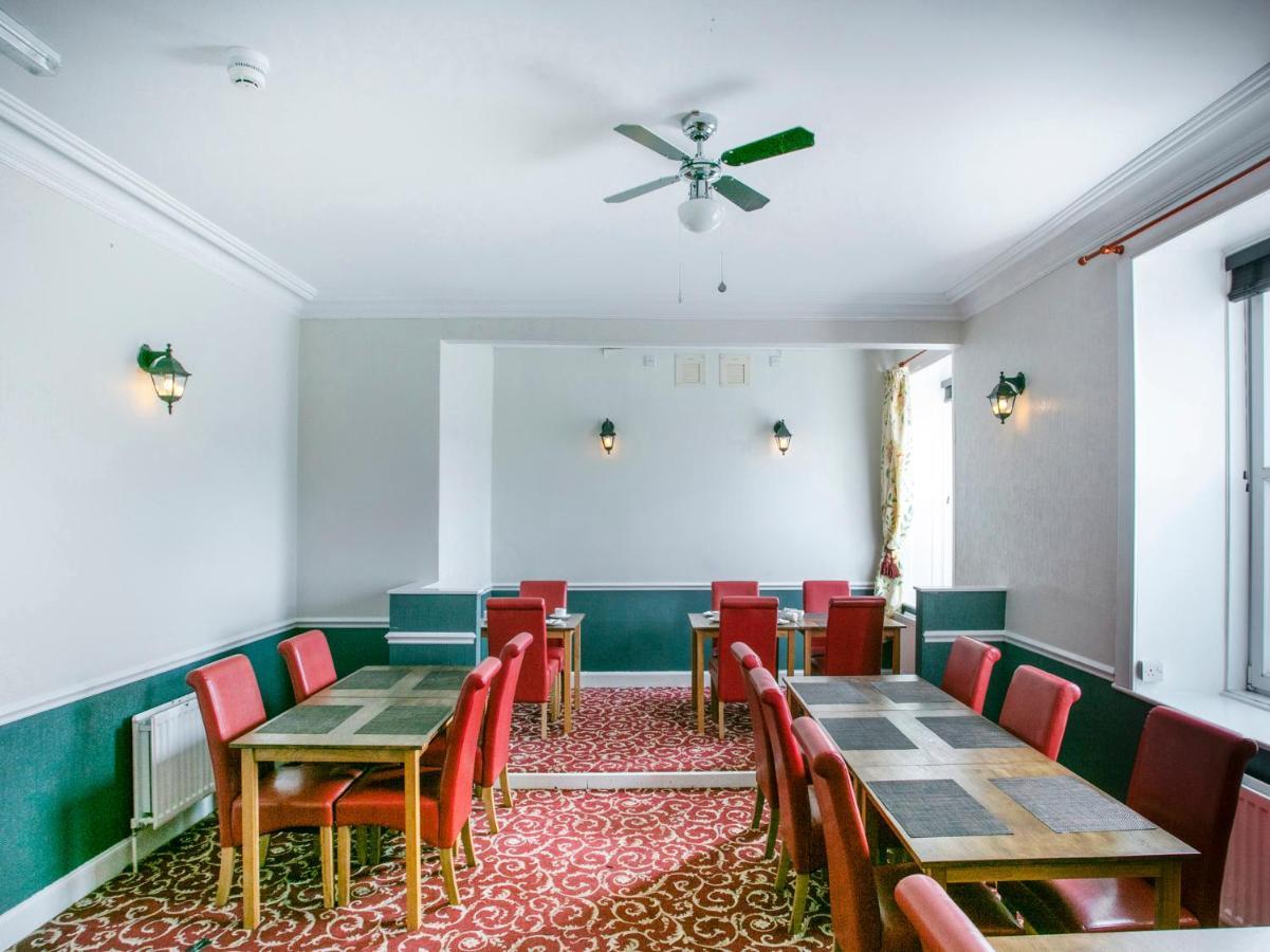Oyo Lochinvar Hotel Glasgow Buitenkant foto
