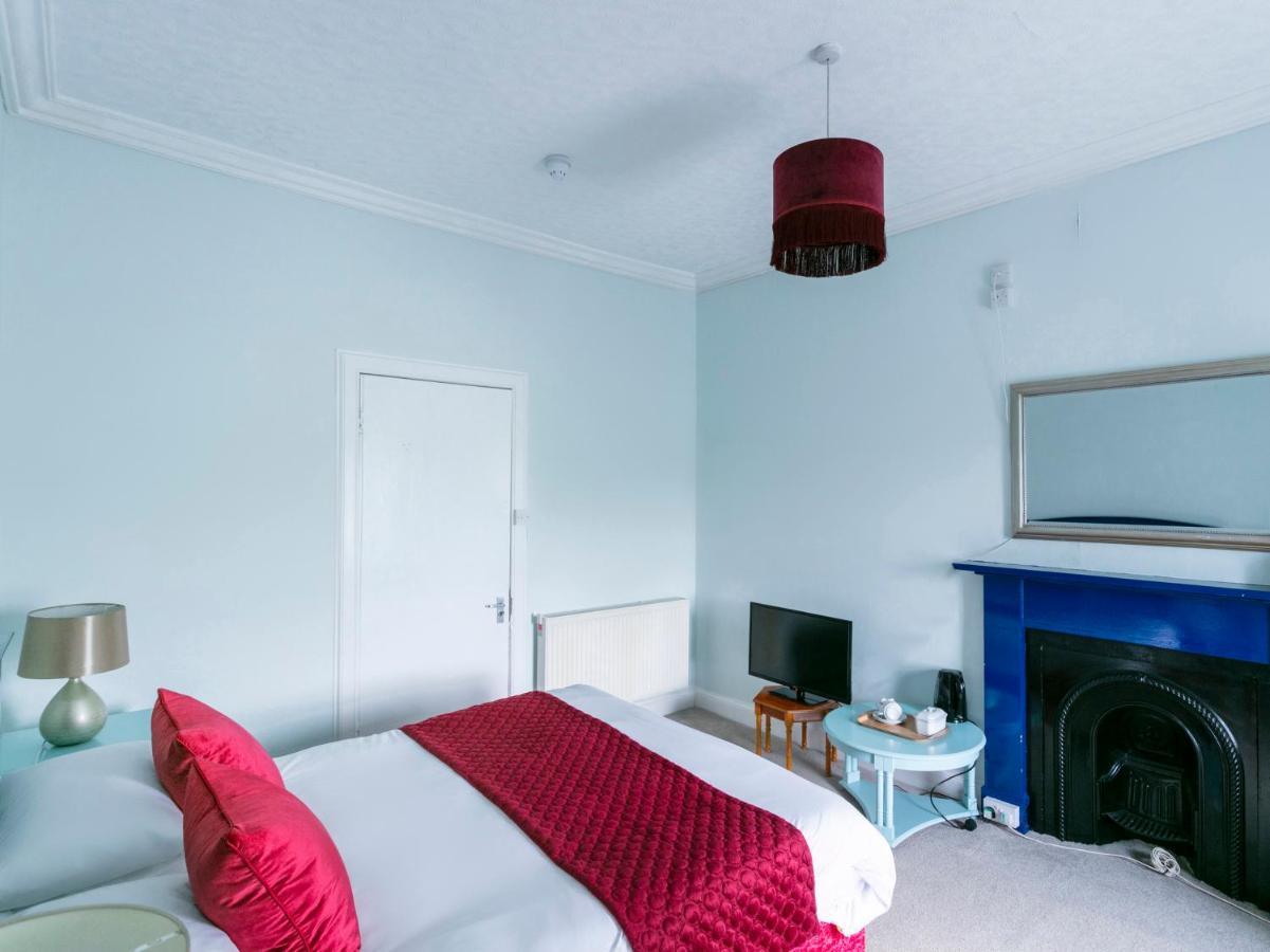 Oyo Lochinvar Hotel Glasgow Buitenkant foto
