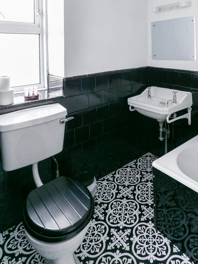 Oyo Lochinvar Hotel Glasgow Buitenkant foto
